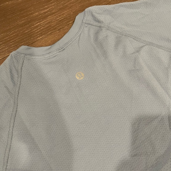 Lululemon Swiftly Tech Cropped Short-Sleeve Shirt 2.0 - Picture 4 of 6